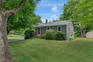 30 Melissa Dr, Yarmouth, ME 04096 - Photo 1