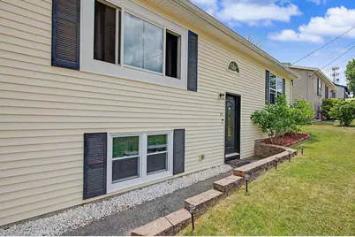 55 Hillcrest Avenue, Lewiston, ME 04240 - Photo 4
