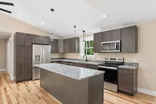 33 Mallard Dr, Limerick, ME 04048 - Photo 8