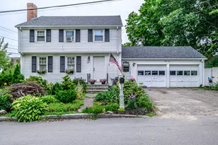 35 Belknap St, Portland, ME 04103 - Photo 1