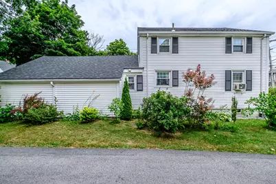 35 Belknap Street, Portland, ME 04103 - Photo 24