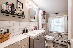 35 Belknap St, Portland, ME 04103 - Photo 16