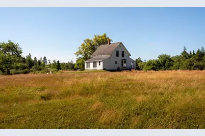 60 Pequot Road, Vinalhaven, ME 04863 - Photo 1