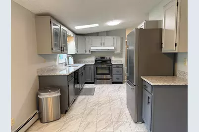 722 S Chester Road, Manchester, ME 04457 - Photo 10