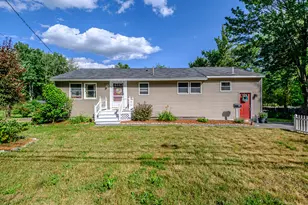 110 Narragansett St, Gorham, ME 04038 - Photo 4