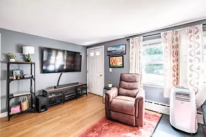 110 Narragansett Street, Gorham, ME 04038 - Photo 18