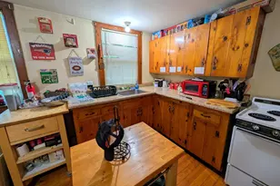 721 Main St, Wilton, ME 04294 - Photo 10