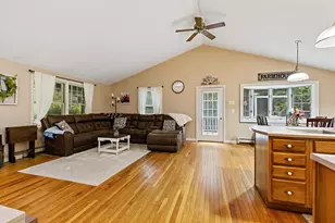 279 Dunn Rd, Belgrade, ME 04917 - Photo 12
