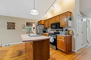 279 Dunn Rd, Belgrade, ME 04917 - Photo 16