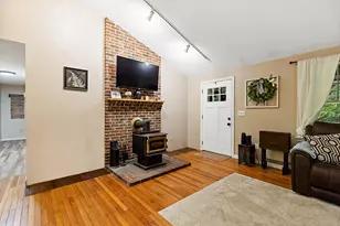 279 Dunn Rd, Belgrade, ME 04917 - Photo 14