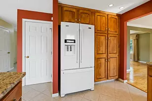 21 Eaton Dr, Waterville, ME 04901 - Photo 10