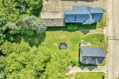 10 Pleasant Street, Fairfield, ME 04937 - Photo 30