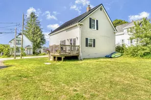 10 Pleasant St, Fairfield, ME 04937 - Photo 36