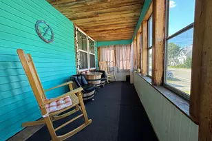 29 Katahdin Ave, Millinocket, ME 04462 - Photo 8