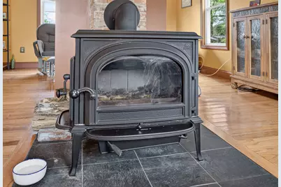 613 Main Street, Monmouth, ME 04259 - Photo 24