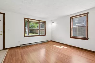 38 Munroe Ln, Topsham, ME 04086 - Photo 6