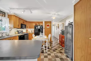 42 Robin Ln, Windham, ME 04062 - Photo 4