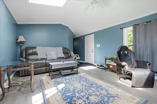 1040 Hallowell Litchfield Rd, West Gardiner, ME 04345 - Photo 16