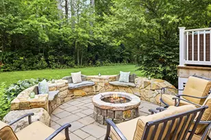 2 Beacon St, Kennebunk, ME 04043 - Photo 12