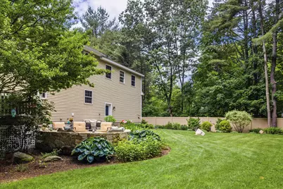 2 Beacon Street, Kennebunk, ME 04043 - Photo 10