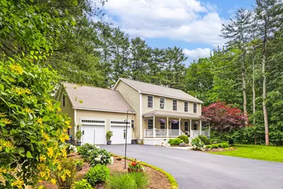 2 Beacon Street, Kennebunk, ME 04043 - Photo 2