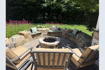 2 Beacon Street, Kennebunk, ME 04043 - Photo 16
