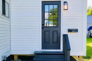 65 Oakland St, Waterville, ME 04901 - Photo 2