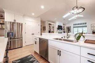48 Maxwell Woods Dr, Cape Elizabeth, ME 04107 - Photo 24