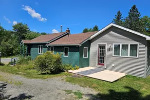 626 College Ave, Old Town, ME 04468 - Photo 4