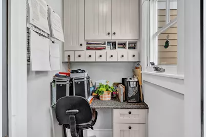 143 Maple Street, Bangor, ME 04401 - Photo 32