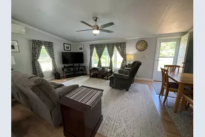 25 Chestnut Street, Canaan, ME 04924 - Photo 24