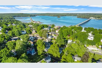 16 Summer Street, Wiscasset, ME 04578 - Photo 10