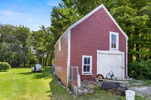 34 Brown St, Kennebunk, ME 04043 - Photo 52