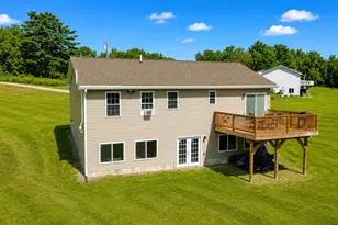 4 Meadow Ln, Leeds, ME 04263 - Photo 4