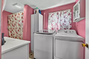 39 Cumberland Ave, Saco, ME 04072 - Photo 12