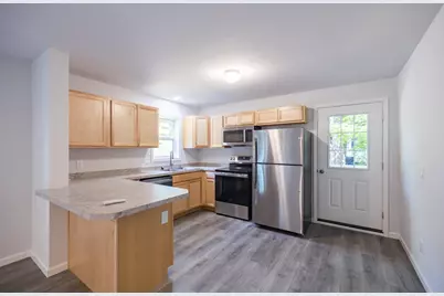 86 Western Avenue, Auburn, ME 04210 - Photo 6