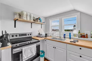 79 Hill St, Biddeford, ME 04005 - Photo 44