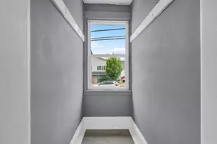 79 Hill St, Biddeford, ME 04005 - Photo 8