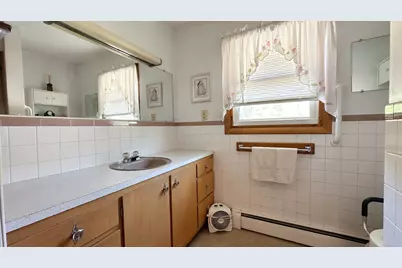 9 Sherbrooke Avenue, Lewiston, ME 04240 - Photo 6