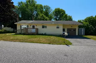 9 Sherbrooke Ave, Lewiston, ME 04240 - Photo 1