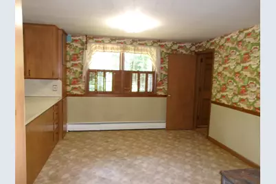 218 Bowdoinham Road, Lisbon, ME 04252 - Photo 8