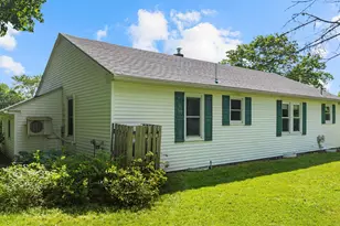 53 Johnson Heights, Waterville, ME 04901 - Photo 4