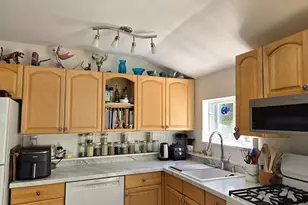272 Belmont Ave, Belfast, ME 04915 - Photo 18