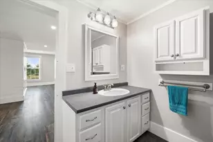 565 Main St, Corinth, ME 04427 - Photo 20