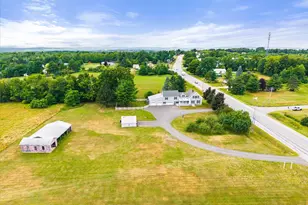 565 Main St, Corinth, ME 04427 - Photo 4