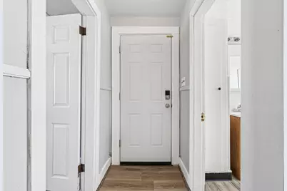 25 Howe Street, Lewiston, ME 04240 - Photo 4