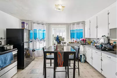 25 Howe Street, Lewiston, ME 04240 - Photo 22