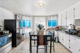 25 Howe St, Lewiston, ME 04240 - Photo 22