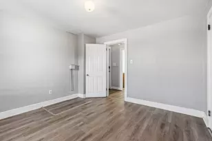 25 Howe St, Lewiston, ME 04240 - Photo 12