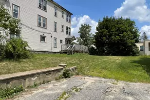 232 Franklin St, Rumford, ME 04276 - Photo 2